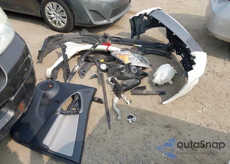 2009 Toyota Rav4 Limited из США, поврежденный, VIN JTMBF31V995011176